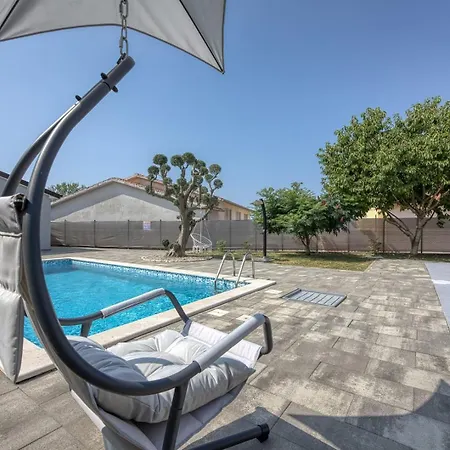 Romantic With Private Pool * Kanfanar