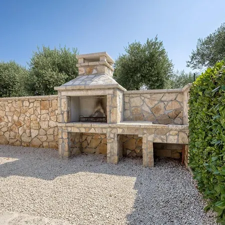 Romantic With Private Pool