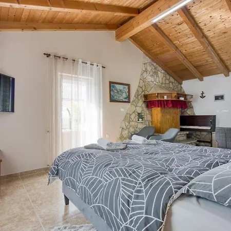 Romantic With Private Pool * Kanfanar